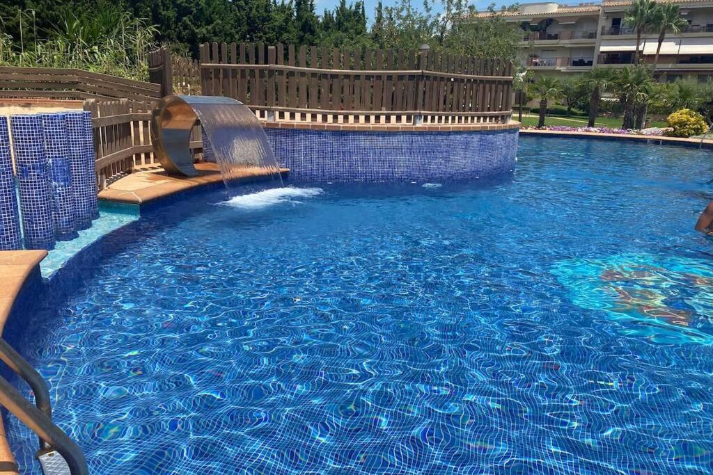 Precioso ático en complejo residencial con piscina Apartamento Sant Carlos de la Ràpita Exterior foto