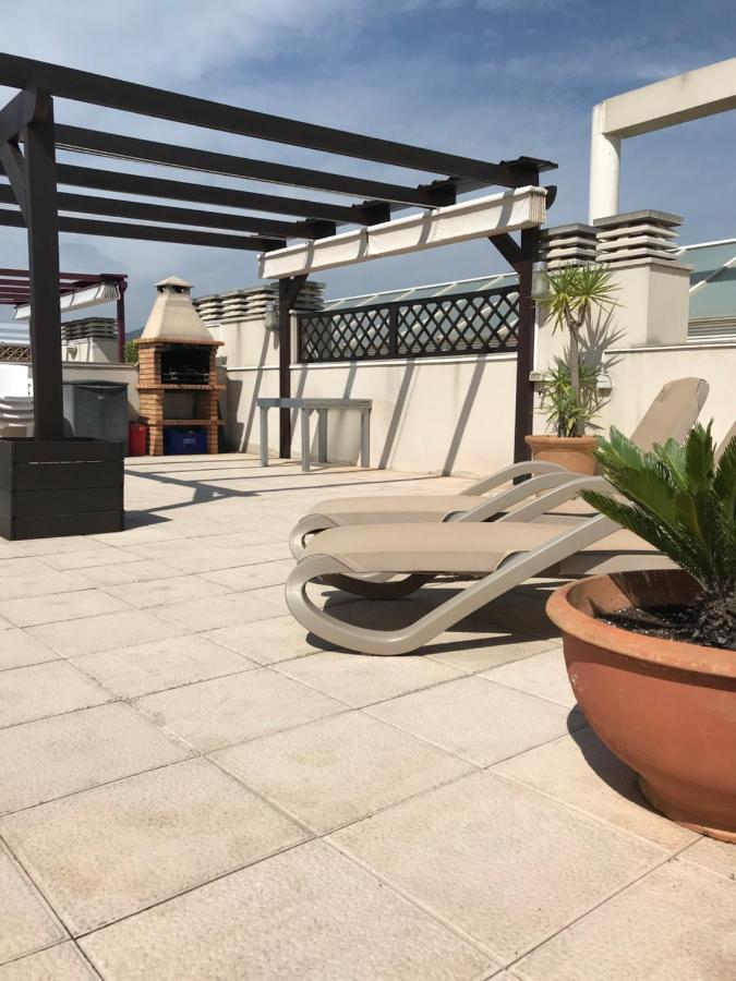 Precioso ático en complejo residencial con piscina Apartamento Sant Carlos de la Ràpita Exterior foto